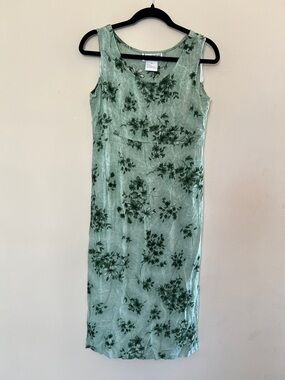 karin stevens Mint Green Floral Sleeveless Midi Dress
